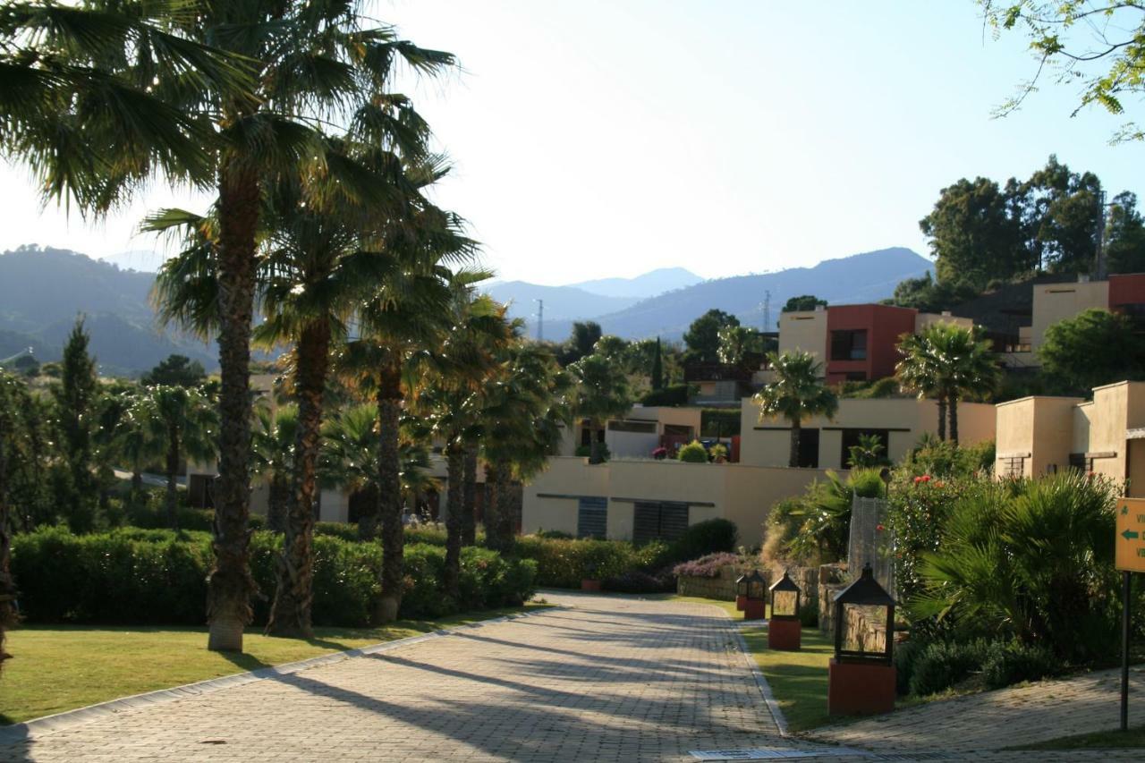 Apartamento En Magnifico Resort - Parque Botanico Estepona Exterior photo